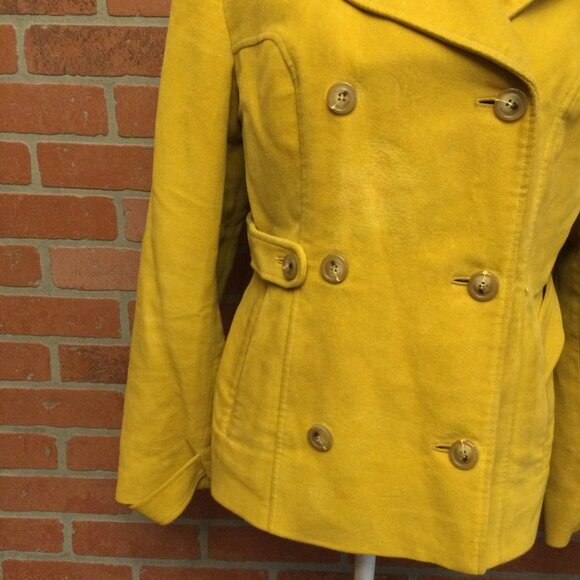 Cole Haan women’s size 10 jacket yellow single breasted button closure collard b - Picture 3 of 11